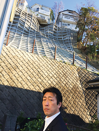 大岡1丁目の急傾斜地防災工事が無事完成。