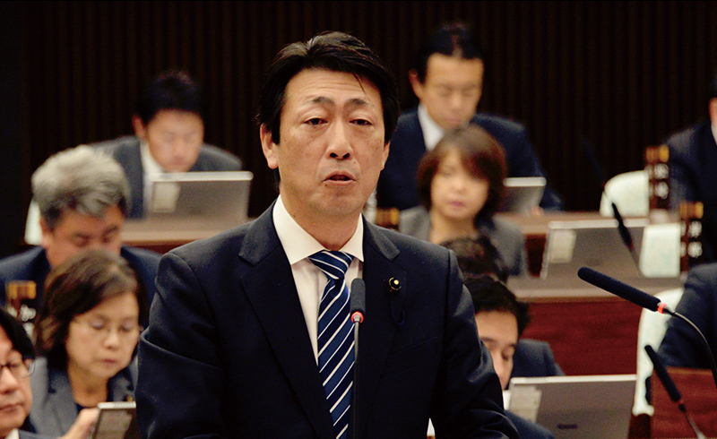2019年12月の本会議で知事に質問