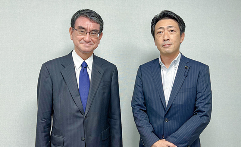 総裁選の報告で県庁に来られた河野太郎衆議院議員と