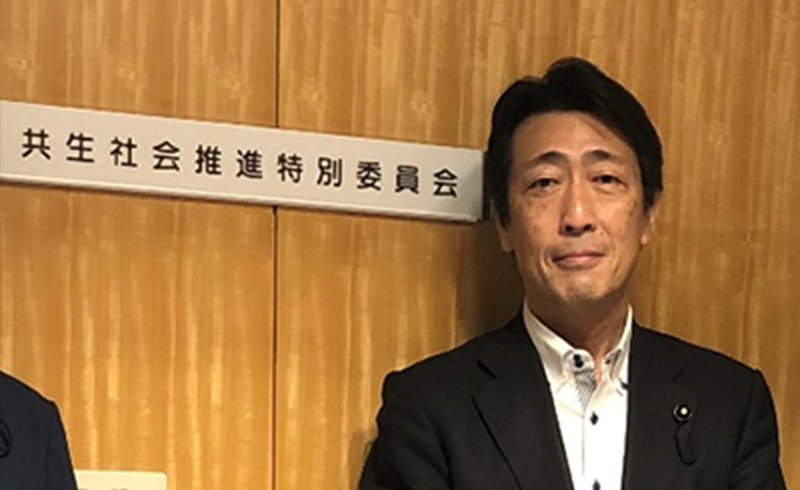 委員長も少しは板について来たでしょうか？