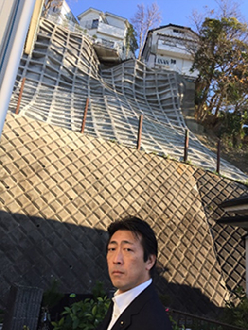 議員になって最初に取り組んだ大岡の崖の工事