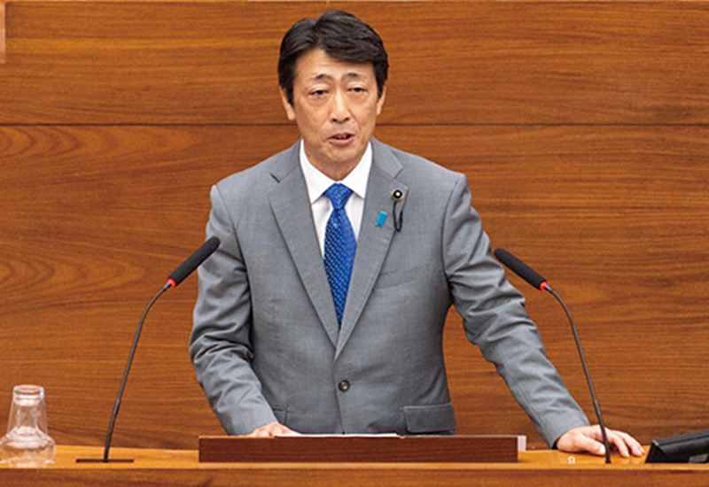 初の代表質問で拉致問題について黒岩知事に質問しました